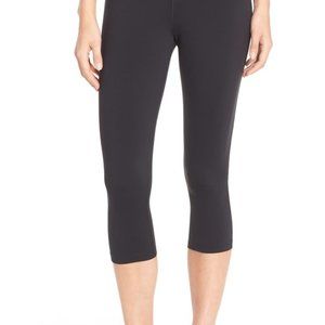 [NWOT] Nike Legendary Dri-FIT Training Leggings